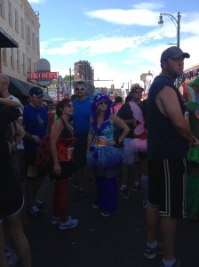 So many fun costumes in the crowd!