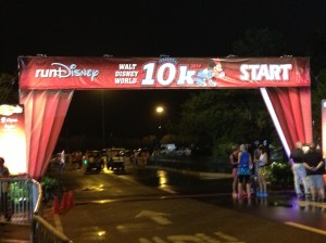 Minnie 10k starting line