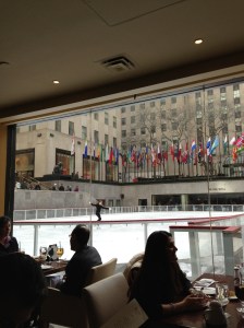 Ice skater, Tara Lapinski, maybe?