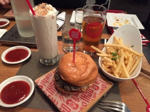 Oshi Burger as part of my December staycation